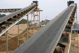 托輥在輸送設(shè)備中的應(yīng)用