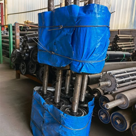 船舶裝卸貨設(shè)備專用擋輥